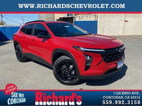 New 2026 Chevrolet Trax LT image 1