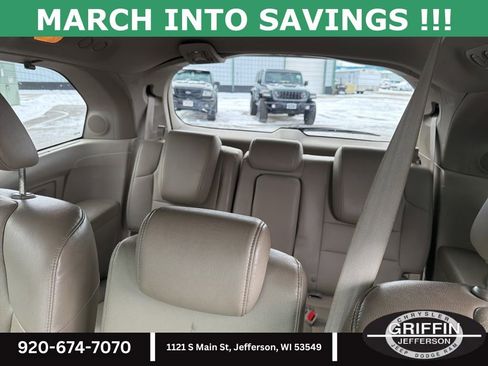 Used 2015 Honda Odyssey Touring Elite image 22