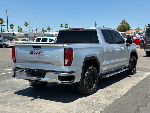 Used 2020 GMC Sierra 1500 SLE w/ SLE Value Package RWD image 9