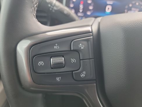 Certified 2025 Chevrolet Silverado 2500 ZR2 w/ Technology Package AWD/4WD image 30