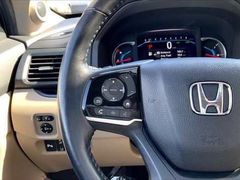 Used 2021 Honda Pilot Elite image 18