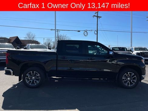Used 2024 Chevrolet Silverado 1500 LT w/ Z71 Off-Road Package image 6