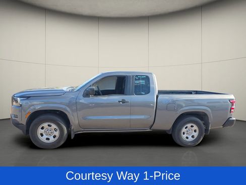 Used 2022 Nissan Frontier S w/ Technology Package RWD image 5