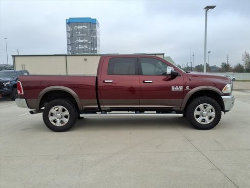 Used 2018 RAM 2500 Laramie image 5