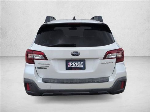Used 2018 Subaru Outback 2.5i Limited AWD/4WD image 7