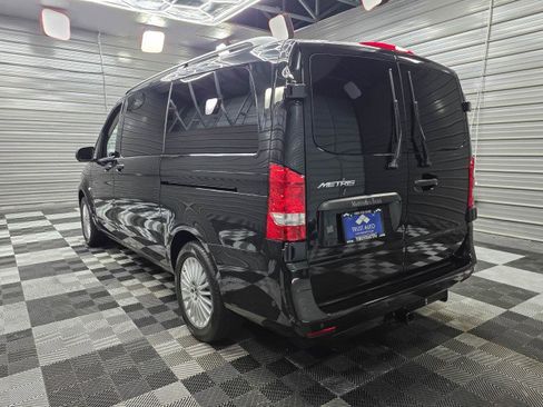 Used 2023 Mercedes-Benz Metris Passenger image 7