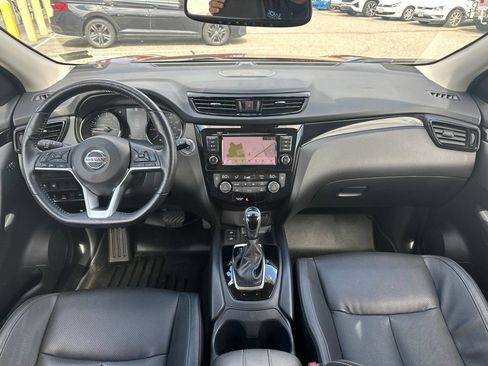 Used 2022 Nissan Rogue Sport SL w/ Premium Package AWD/4WD image 17