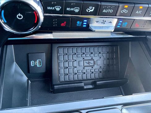 Used 2023 Ford F150 Raptor w/ Raptor Carbon Fiber Package AWD/4WD image 30