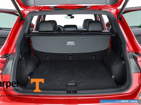Used 2024 Volkswagen Tiguan SEL R-Line image 30
