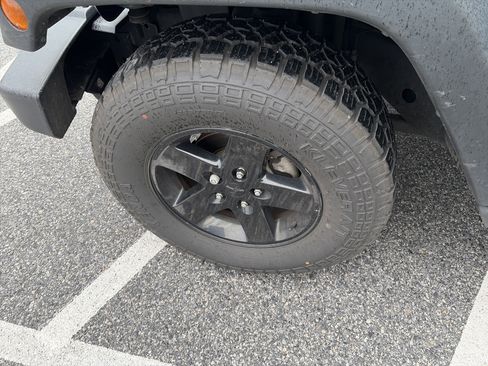 Used 2014 Jeep Wrangler Unlimited Sport w/ Quick Order Package 24S image 9