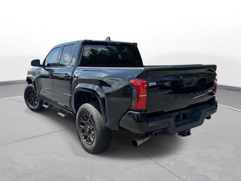 Used 2025 Toyota Tacoma SR5 RWD image 8