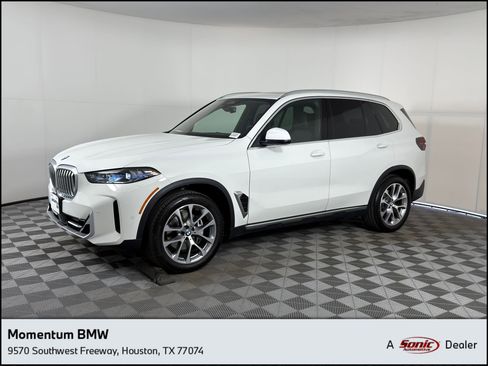 Used 2026 BMW X5 sDrive40i w/ Climate Comfort Package image 1