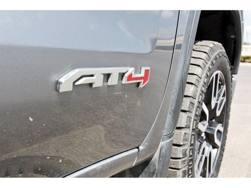 Used 2021 GMC Sierra 1500 AT4 w/ AT4 Premium Package AWD/4WD image 38