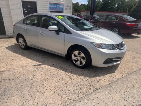 Used 2014 Honda Civic LX image 7
