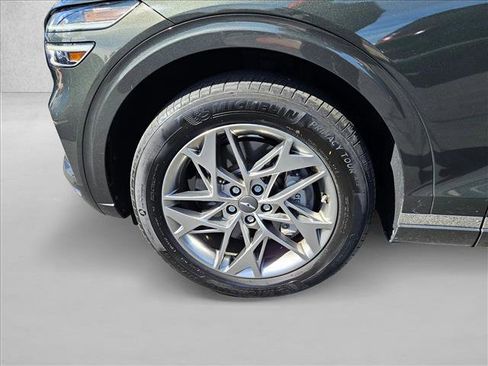 Used 2025 Genesis GV70 2.5T image 21