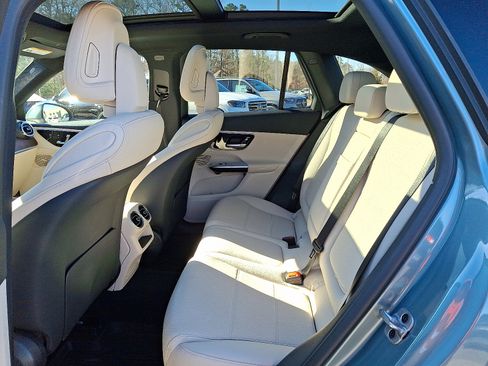 Certified 2026 Mercedes-Benz GLC 300 image 10