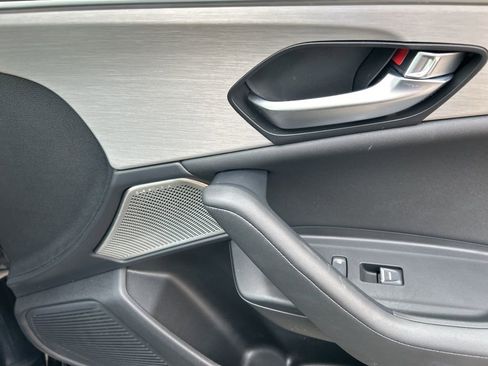 Certified 2025 Acura TLX w/ Technology Package image 22