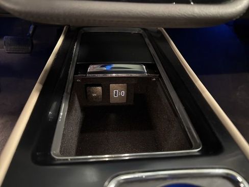 Used 2022 Lincoln Corsair Reserve w/ Equipment Group 201A image 27