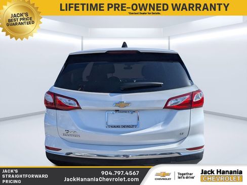 Used 2018 Chevrolet Equinox LT FWD image 4