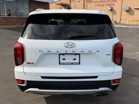 Used 2022 Hyundai Palisade SEL w/ 8P Bench Seat Package AWD/4WD image 3
