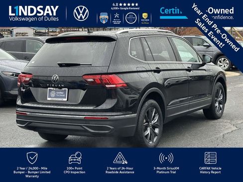 Certified 2022 Volkswagen Tiguan SE image 8