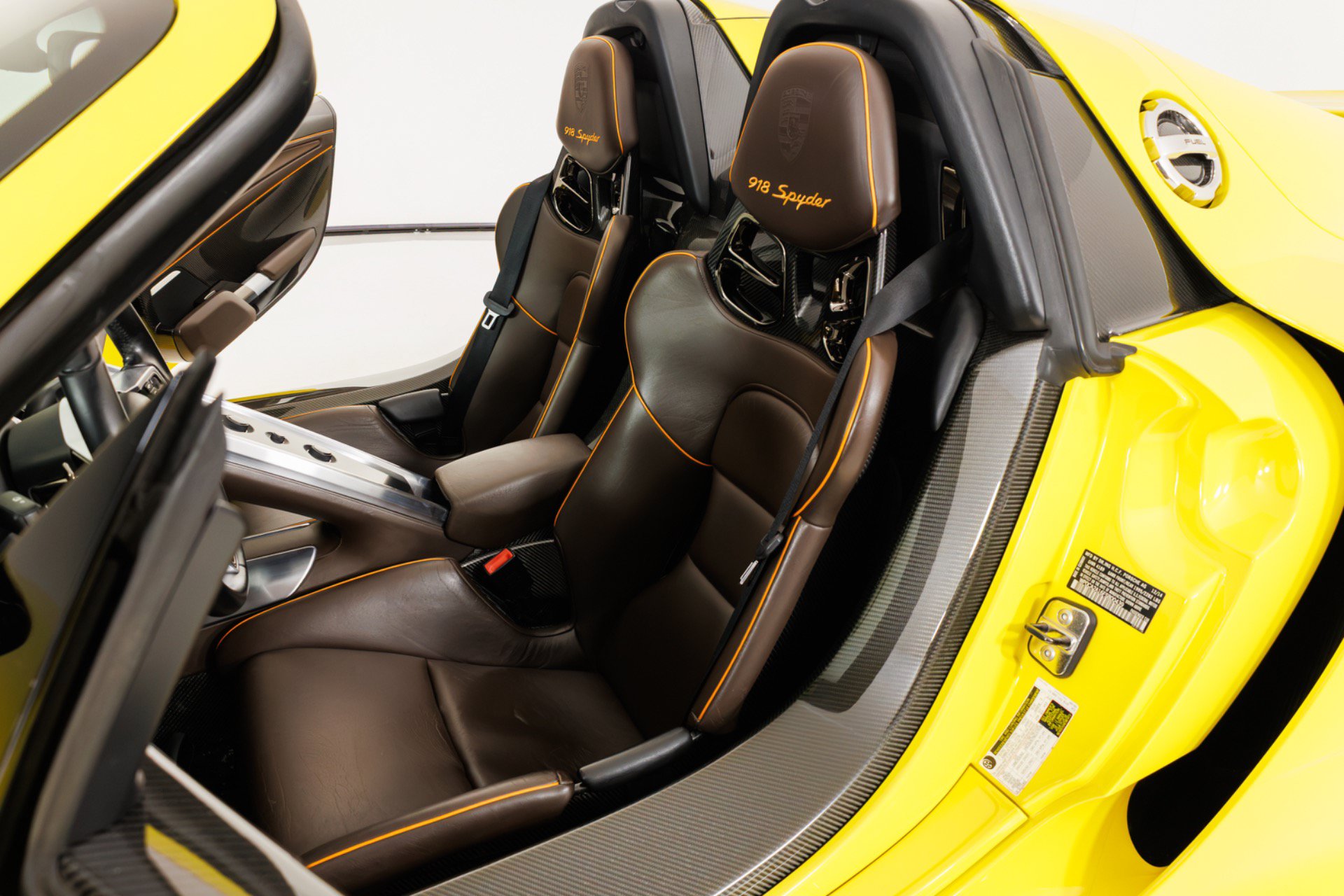 Used 2015 Porsche 918 Spyder AWD/4WD image 13