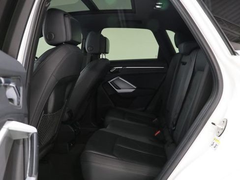 Used 2020 Audi Q3 2.0T Premium AWD/4WD image 31