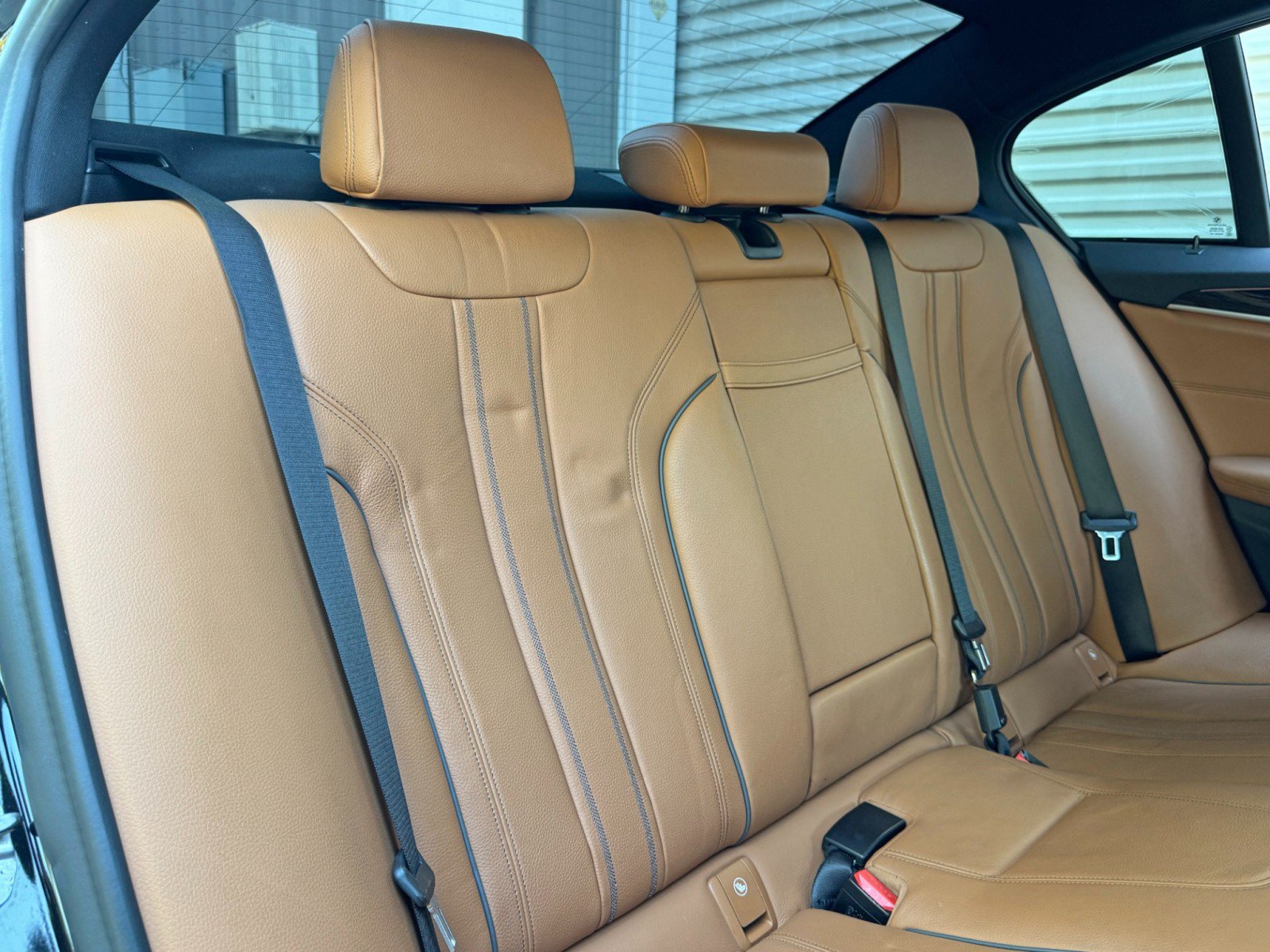 Used 2021 BMW 540i w/ M Sport Package RWD image 38