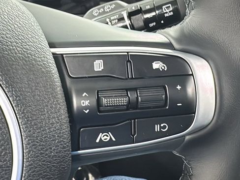Used 2025 Kia Sportage X-Line image 22