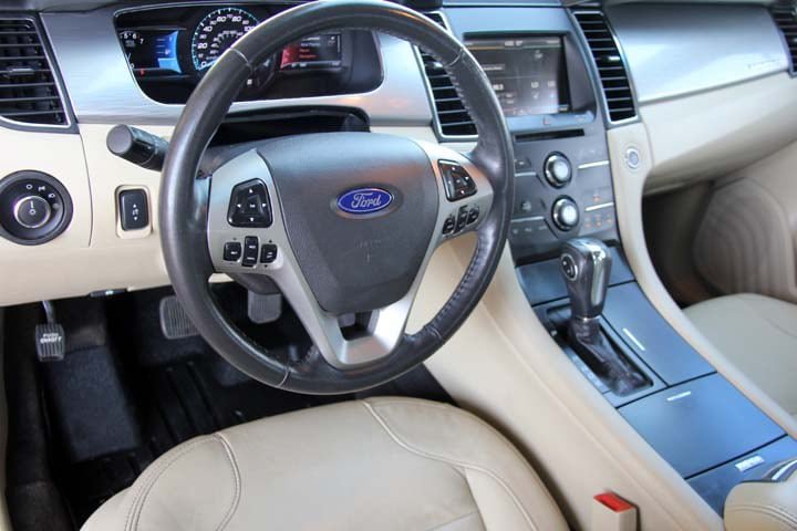 Used 2013 Ford Taurus SEL AWD/4WD image 5