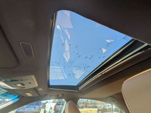 Used 2020 Lexus ES 350 w/ Premium Package image 25