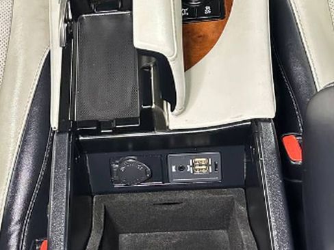 Used 2018 Lexus RX 350L Premium image 34