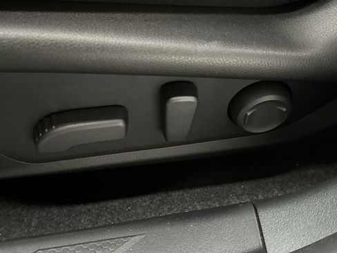 New 2026 Subaru Outback Premium image 19