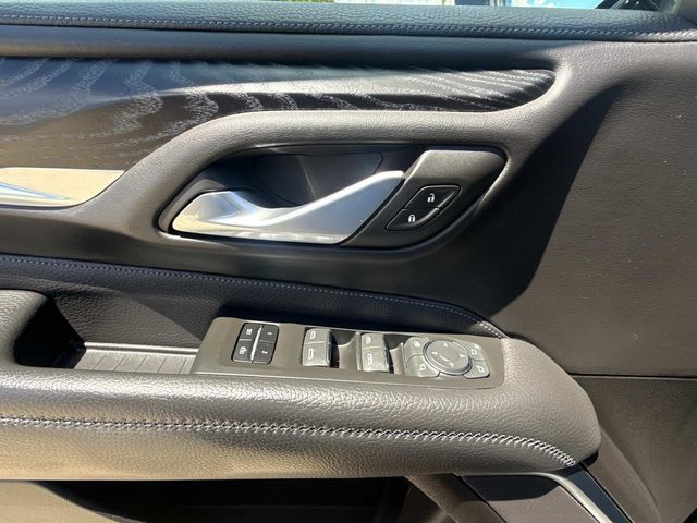 Used 2022 GMC Yukon Denali RWD image 26