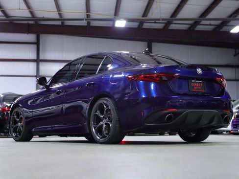 Used 2017 Alfa Romeo Giulia Ti w/ TI 19" Sport Package image 14