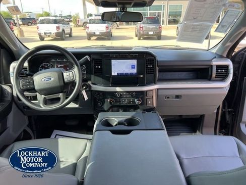 Used 2023 Ford F450 XL AWD/4WD image 32