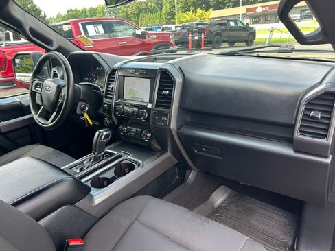 Used 2019 Ford F150 XLT w/ Equipment Group 302A Luxury AWD/4WD image 23