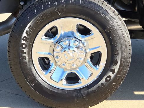 Used 2025 RAM 2500 Tradesman image 9