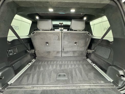 Used 2023 Rivian R1S Adventure AWD/4WD image 8