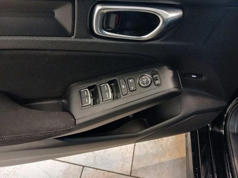 Used 2025 Honda Civic Sport image 17