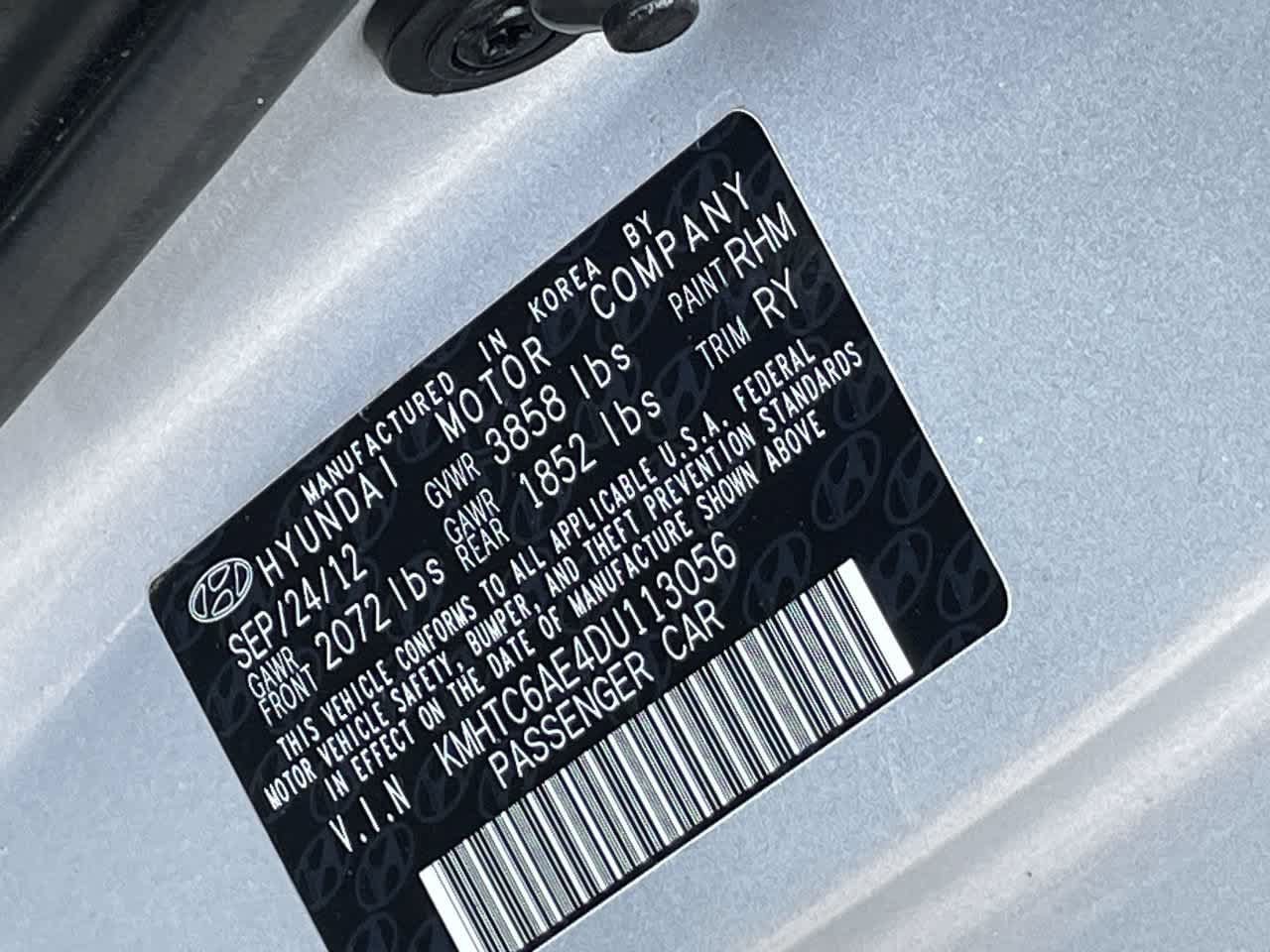 Used 2013 Hyundai Veloster Turbo FWD image 28