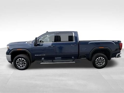 Used 2023 GMC Sierra 2500 SLE w/ SLE Value Package; image 12