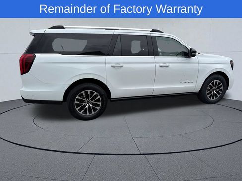 Used 2025 Ford Expedition Max Platinum AWD/4WD image 3