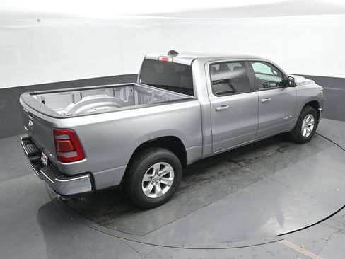 Used 2024 RAM 1500 Laramie AWD/4WD image 32