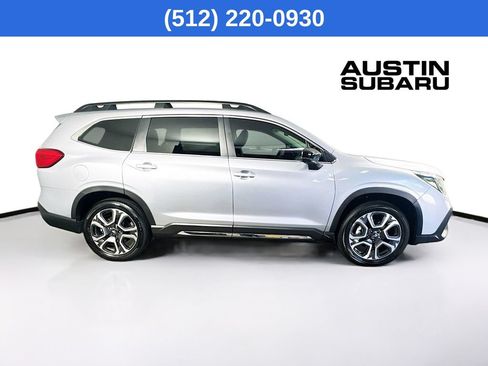 Used 2026 Subaru Ascent Limited AWD/4WD image 9