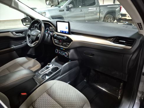 Used 2021 Ford Escape SE w/ Convenience Package AWD/4WD image 28