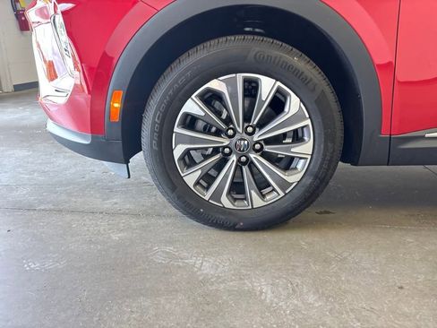 New 2025 Buick Envision Preferred image 10