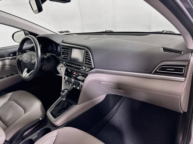 Used 2020 Hyundai Elantra Limited FWD image 33