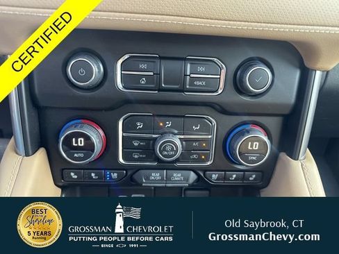 Used 2023 Chevrolet Tahoe Premier AWD/4WD image 14