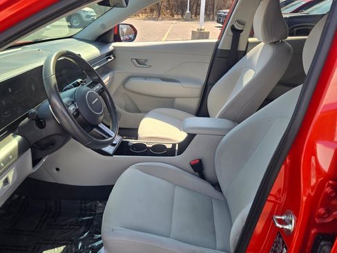 Used 2024 Hyundai Kona SEL w/ Convenience Package image 21